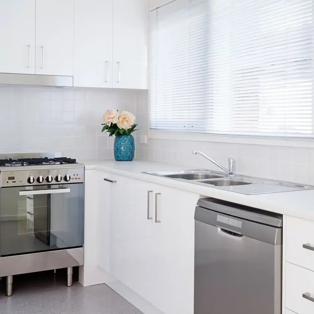 25mm Aluminium Venetian Blind - White 7 25mm Aluminium Venetian Blind - White - Image 7