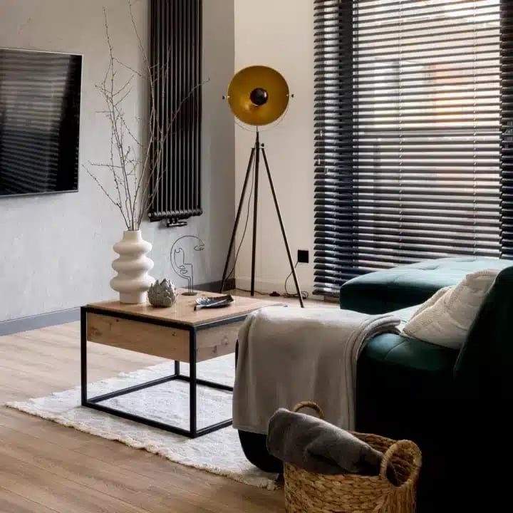 25mm alu blind blk lifestyle2