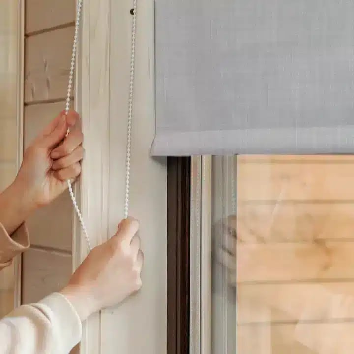 Bockout rollerblind grey lifestyle1 copy