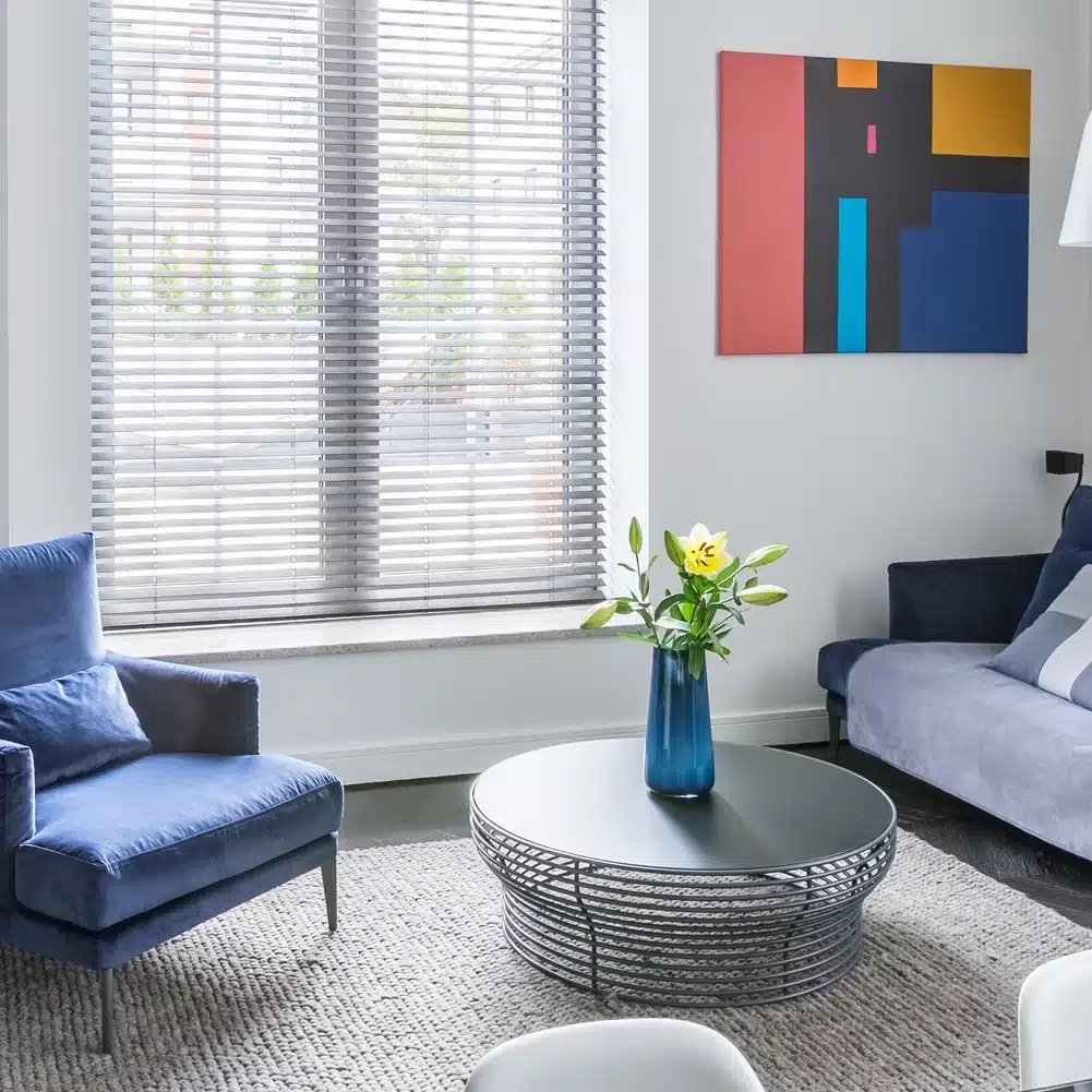 25mm PVC Venetian Blind - Silver Grey - Image 3