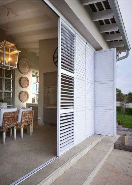 Made to measure shutters