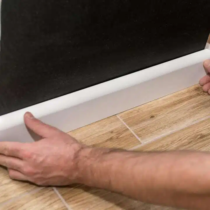 Skirtings